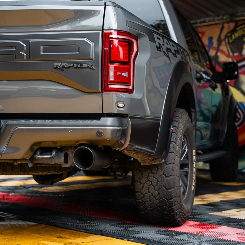 Ford F-150 Raptor