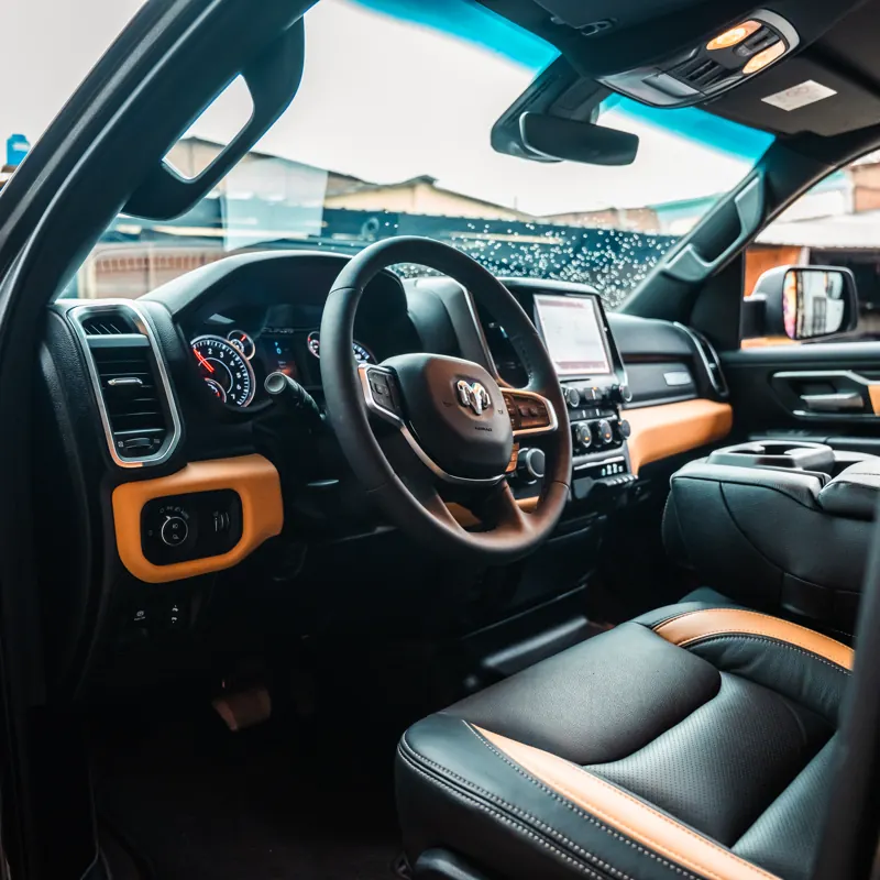 RAM 1500 Look TRX